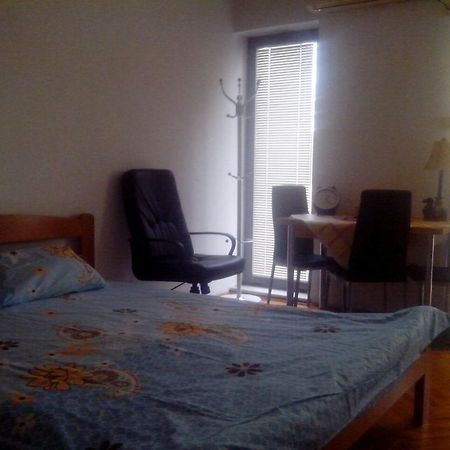 Apartment The Royal Pg Подгорица Екстериор снимка
